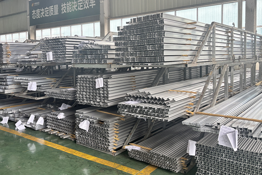 5、Aged Aluminum Profile